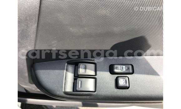 Acheter Import Voiture Toyota Hiace Blanc à Import - Dubai, Hhohho Acheter Import Voiture Toyota Hiace Blanc à Import - Dubai, Hhohho