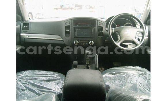 Nunua Imported Mitsubishi Pajero Black Gari ndani ya Import - Dubai nchini Hhohho Nunua Imported Mitsubishi Pajero Black Gari ndani ya Import - Dubai nchini Hhohho
