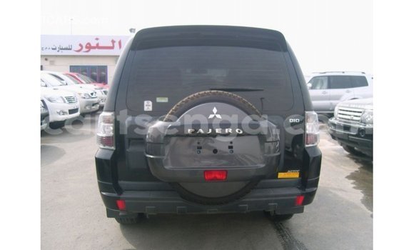 Nunua Imported Mitsubishi Pajero Black Gari ndani ya Import - Dubai nchini Hhohho Nunua Imported Mitsubishi Pajero Black Gari ndani ya Import - Dubai nchini Hhohho