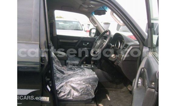 Nunua Imported Mitsubishi Pajero Black Gari ndani ya Import - Dubai nchini Hhohho Nunua Imported Mitsubishi Pajero Black Gari ndani ya Import - Dubai nchini Hhohho