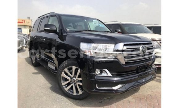 Acheter Import Voiture Toyota Land Cruiser Noir à Import - Dubai, Hhohho Acheter Import Voiture Toyota Land Cruiser Noir à Import - Dubai, Hhohho