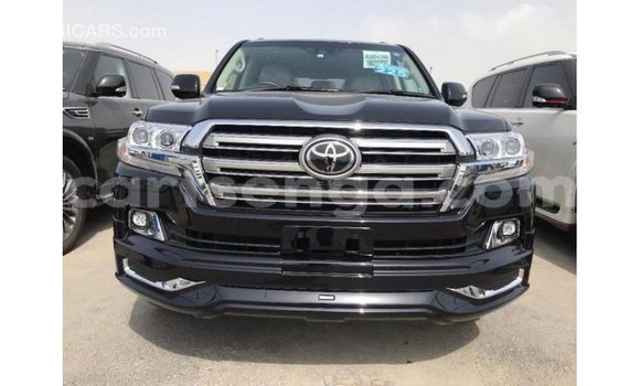 Acheter Import Voiture Toyota Land Cruiser Noir à Import - Dubai, Hhohho Acheter Import Voiture Toyota Land Cruiser Noir à Import - Dubai, Hhohho