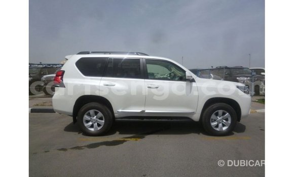Nunua Imported Toyota Prado White Gari ndani ya Import - Dubai nchini Hhohho Nunua Imported Toyota Prado White Gari ndani ya Import - Dubai nchini Hhohho