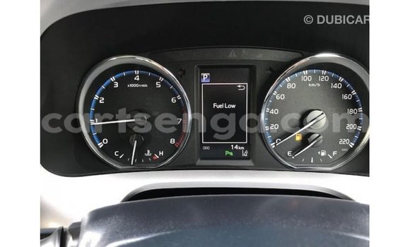 Acheter Import Voiture Toyota 4Runner Blanc à Import - Dubai, Hhohho Acheter Import Voiture Toyota 4Runner Blanc à Import - Dubai, Hhohho