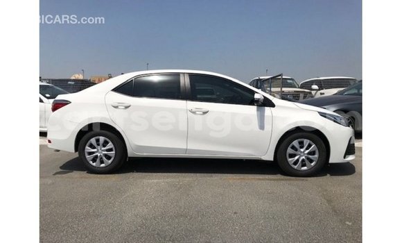 Nunua Imported Toyota Corolla White Gari ndani ya Import - Dubai nchini Hhohho Nunua Imported Toyota Corolla White Gari ndani ya Import - Dubai nchini Hhohho