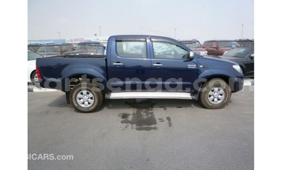 Acheter Import Voiture Toyota Hilux Bleu à Import - Dubai, Hhohho Acheter Import Voiture Toyota Hilux Bleu à Import - Dubai, Hhohho