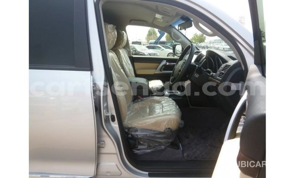Nunua Imported Toyota Land Cruiser Other Gari ndani ya Import - Dubai nchini Hhohho Nunua Imported Toyota Land Cruiser Other Gari ndani ya Import - Dubai nchini Hhohho