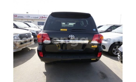 Acheter Import Voiture Toyota Land Cruiser Noir à Import - Dubai, Hhohho Acheter Import Voiture Toyota Land Cruiser Noir à Import - Dubai, Hhohho