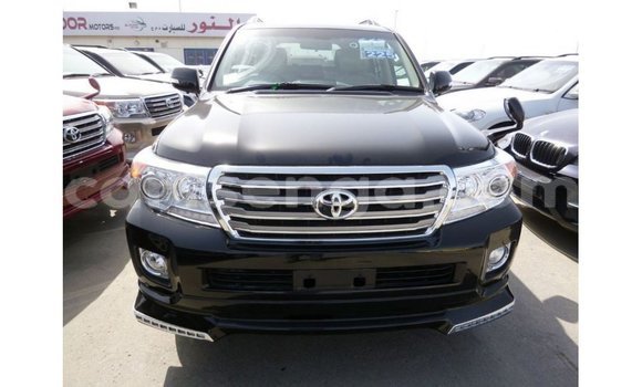 Acheter Import Voiture Toyota Land Cruiser Noir à Import - Dubai, Hhohho Acheter Import Voiture Toyota Land Cruiser Noir à Import - Dubai, Hhohho