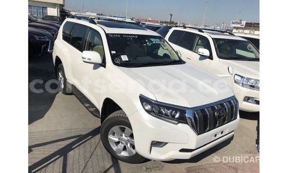 Acheter Import Voiture Toyota Prado Blanc à Import - Dubai, Hhohho Acheter Import Voiture Toyota Prado Blanc à Import - Dubai, Hhohho