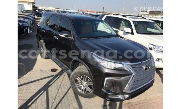 Acheter Import Voiture Toyota Fortuner Autre à Import - Dubai, Hhohho Acheter Import Voiture Toyota Fortuner Autre à Import - Dubai, Hhohho