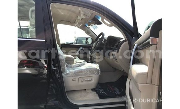 Buy Import Toyota Land Cruiser Black Car in Import - Dubai in Hhohho Buy Import Toyota Land Cruiser Black Car in Import - Dubai in Hhohho
