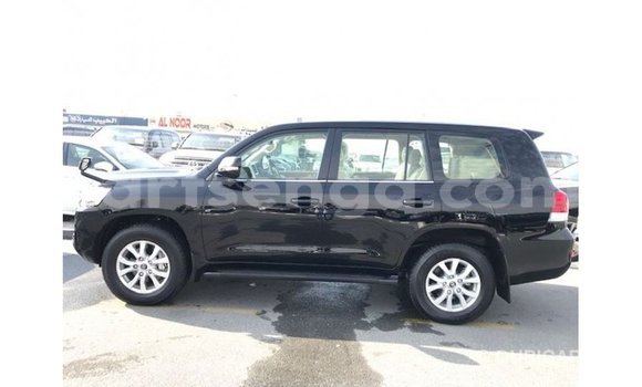 Buy Import Toyota Land Cruiser Black Car in Import - Dubai in Hhohho Buy Import Toyota Land Cruiser Black Car in Import - Dubai in Hhohho
