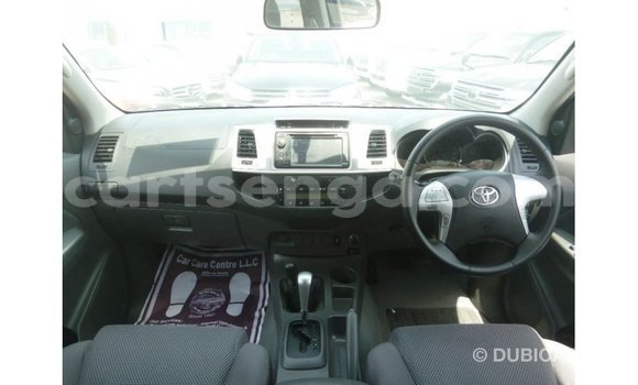 Buy Import Toyota Hilux Blue Car in Import - Dubai in Hhohho Buy Import Toyota Hilux Blue Car in Import - Dubai in Hhohho