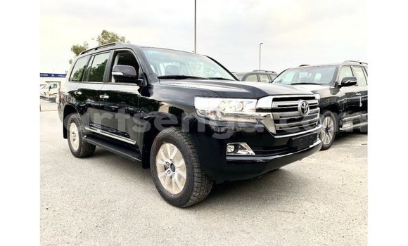 Nunua Imported Toyota Land Cruiser Black Gari ndani ya Import - Dubai nchini Hhohho Nunua Imported Toyota Land Cruiser Black Gari ndani ya Import - Dubai nchini Hhohho