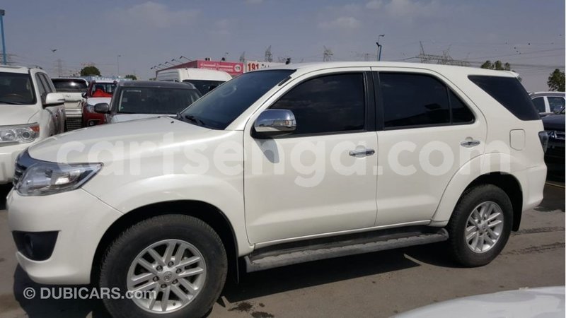 Big with watermark toyota fortuner hhohho import dubai 15667