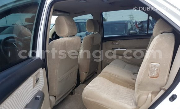 Buy Import Toyota Fortuner White Car in Import - Dubai in Hhohho Buy Import Toyota Fortuner White Car in Import - Dubai in Hhohho