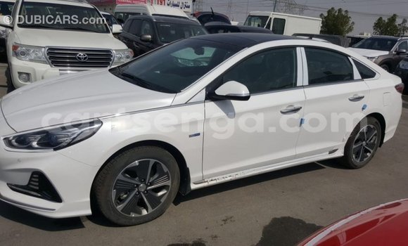 Buy Import Hyundai Sonata White Car in Import - Dubai in Hhohho Buy Import Hyundai Sonata White Car in Import - Dubai in Hhohho