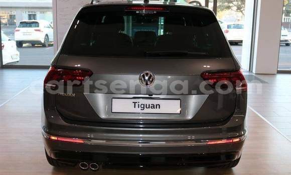 Acheter Occasion Voiture Volkswagen Tiguan Gris à Manzini, Manzini Acheter Occasion Voiture Volkswagen Tiguan Gris à Manzini, Manzini