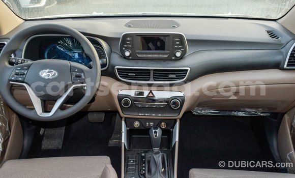 Buy Import Hyundai Tucson White Car in Import - Dubai in Hhohho Buy Import Hyundai Tucson White Car in Import - Dubai in Hhohho