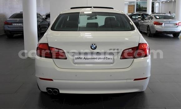 Acheter Occasion Voiture BMW 5–Series Blanc à Manzini, Manzini Acheter Occasion Voiture BMW 5–Series Blanc à Manzini, Manzini