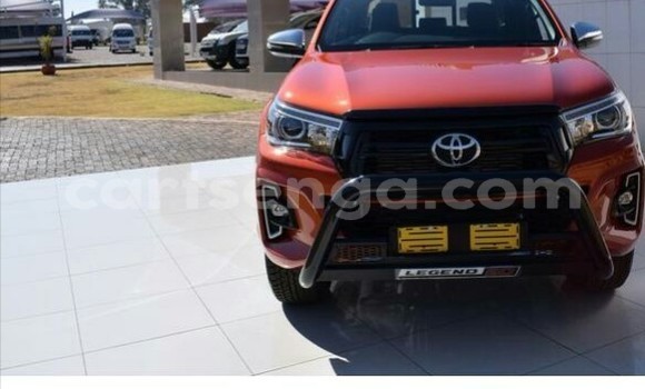 Acheter Occasion Voiture Toyota Hilux Rouge à Manzini, Manzini Acheter Occasion Voiture Toyota Hilux Rouge à Manzini, Manzini