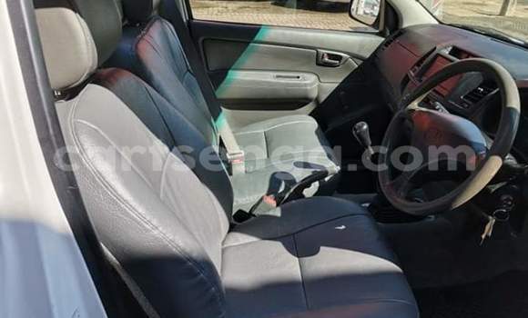 Acheter Occasion Voiture Toyota Hilux Blanc à Manzini, Manzini Acheter Occasion Voiture Toyota Hilux Blanc à Manzini, Manzini