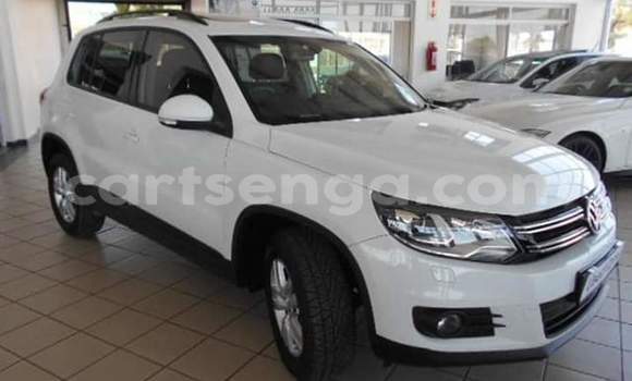 Acheter Occasion Voiture Volkswagen Tiguan Blanc à Manzini, Manzini Acheter Occasion Voiture Volkswagen Tiguan Blanc à Manzini, Manzini