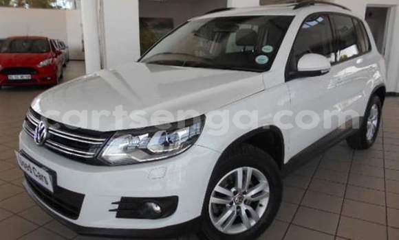 Acheter Occasion Voiture Volkswagen Tiguan Blanc à Manzini, Manzini Acheter Occasion Voiture Volkswagen Tiguan Blanc à Manzini, Manzini