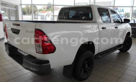 Acheter Occasion Voiture Toyota Hilux Blanc à Manzini, Manzini Acheter Occasion Voiture Toyota Hilux Blanc à Manzini, Manzini