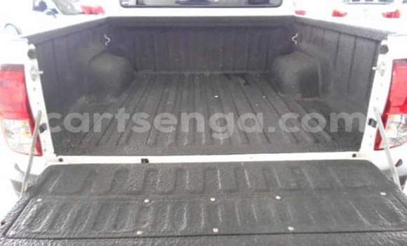 Acheter Occasion Voiture Toyota Hilux Blanc à Ezulwini, Hhohho Acheter Occasion Voiture Toyota Hilux Blanc à Ezulwini, Hhohho