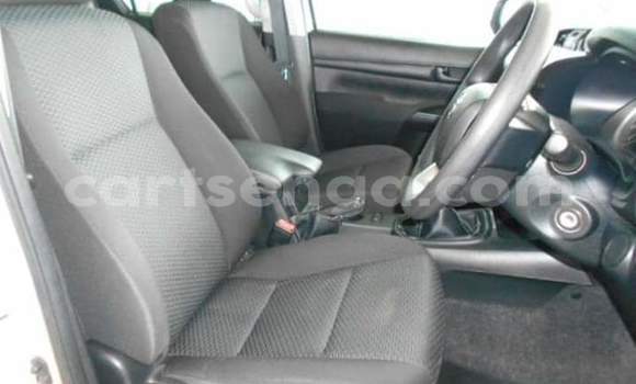 Acheter Occasion Voiture Toyota Hilux Blanc à Ezulwini, Hhohho Acheter Occasion Voiture Toyota Hilux Blanc à Ezulwini, Hhohho