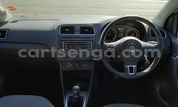 Acheter Occasion Voiture Volkswagen Polo Blanc à Bhunya, Manzini Acheter Occasion Voiture Volkswagen Polo Blanc à Bhunya, Manzini