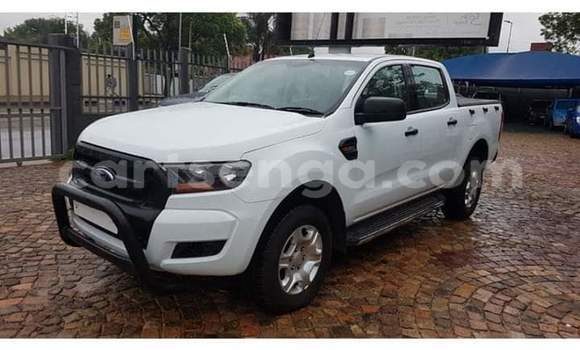 Acheter Occasion Voiture Ford Ranger Blanc à Ezulwini, Hhohho Acheter Occasion Voiture Ford Ranger Blanc à Ezulwini, Hhohho