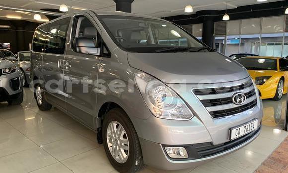 Acheter Occasion Voiture Hyundai H1 Gris à Ezulwini, Hhohho Acheter Occasion Voiture Hyundai H1 Gris à Ezulwini, Hhohho