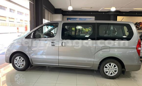 Acheter Occasion Voiture Hyundai H1 Gris à Ezulwini, Hhohho Acheter Occasion Voiture Hyundai H1 Gris à Ezulwini, Hhohho