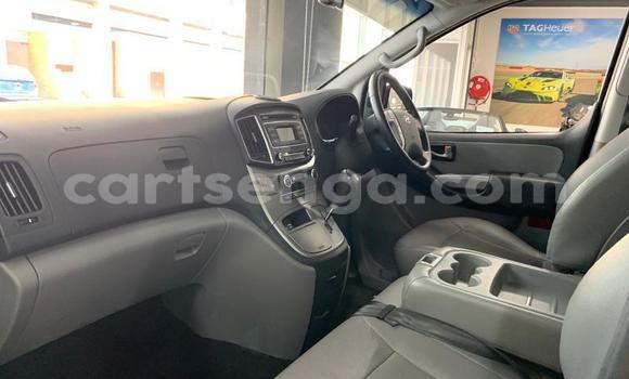 Acheter Occasion Voiture Hyundai H1 Gris à Ezulwini, Hhohho Acheter Occasion Voiture Hyundai H1 Gris à Ezulwini, Hhohho