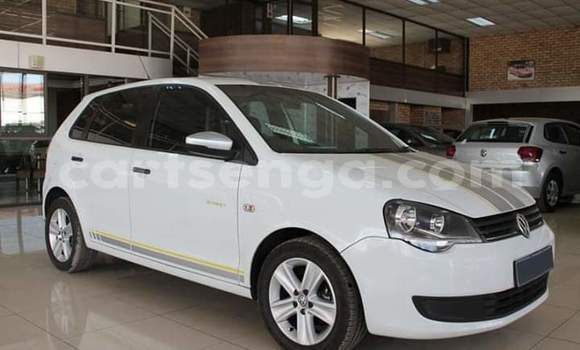 Acheter Occasion Voiture Volkswagen Polo Blanc à Manzini, Manzini Acheter Occasion Voiture Volkswagen Polo Blanc à Manzini, Manzini