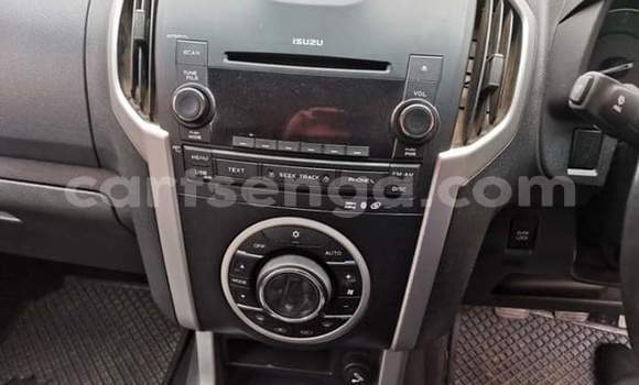 Acheter Occasion Voiture Isuzu KB Blanc à Manzini, Manzini Acheter Occasion Voiture Isuzu KB Blanc à Manzini, Manzini