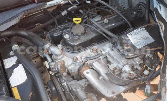 Buy Used Toyota Hiace White Car in Mbabane in Manzini Buy Used Toyota Hiace White Car in Mbabane in Manzini