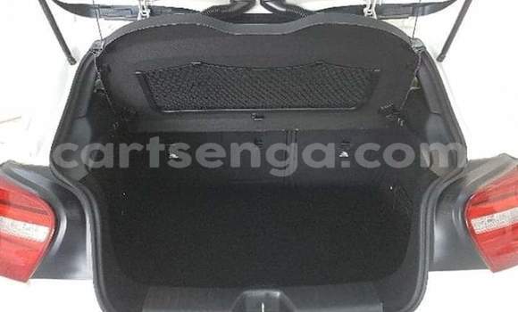 Acheter Occasion Voiture Mercedes‒Benz A–Class Blanc à Manzini, Manzini Acheter Occasion Voiture Mercedes‒Benz A–Class Blanc à Manzini, Manzini