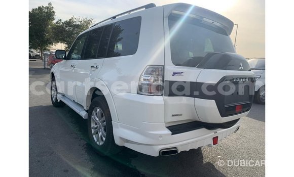 Nunua Imported Mitsubishi Pajero White Gari ndani ya Import - Dubai nchini Hhohho Nunua Imported Mitsubishi Pajero White Gari ndani ya Import - Dubai nchini Hhohho
