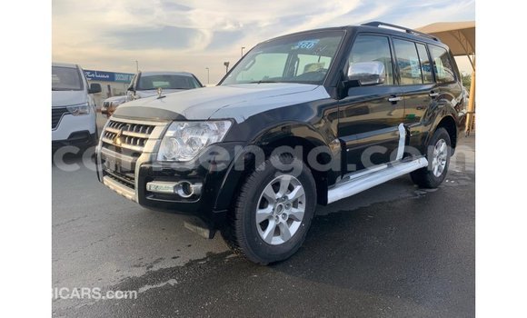 Nunua Imported Mitsubishi Pajero Black Gari ndani ya Import - Dubai nchini Hhohho Nunua Imported Mitsubishi Pajero Black Gari ndani ya Import - Dubai nchini Hhohho
