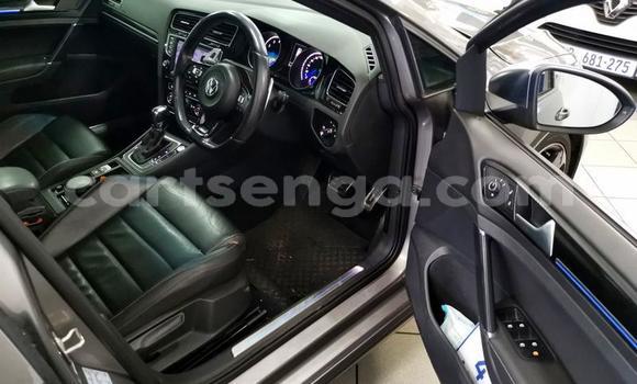 Nunua Ilio tumika Volkswagen Golf R Silver Gari ndani ya Ezulwini nchini Hhohho Nunua Ilio tumika Volkswagen Golf R Silver Gari ndani ya Ezulwini nchini Hhohho