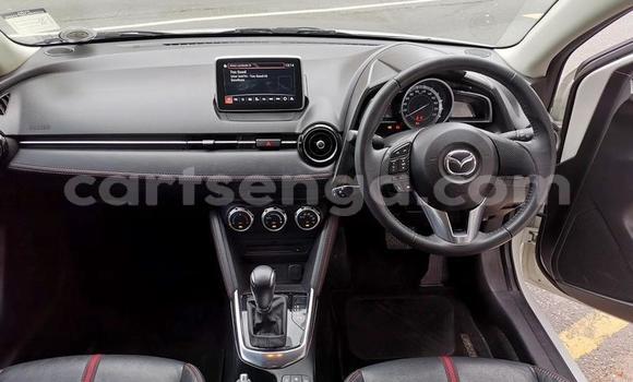 Nunua Ilio tumika Mazda 2 White Gari ndani ya Ezulwini nchini Hhohho Nunua Ilio tumika Mazda 2 White Gari ndani ya Ezulwini nchini Hhohho