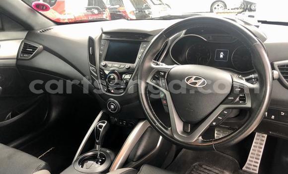 Nunua Ilio tumika Hyundai Veloster White Gari ndani ya Manzini nchini Manzini Nunua Ilio tumika Hyundai Veloster White Gari ndani ya Manzini nchini Manzini