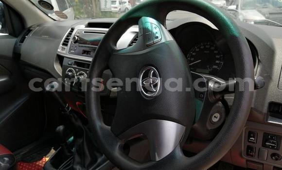 Acheter Occasion Voiture Toyota Hilux Blanc à Manzini, Manzini Acheter Occasion Voiture Toyota Hilux Blanc à Manzini, Manzini