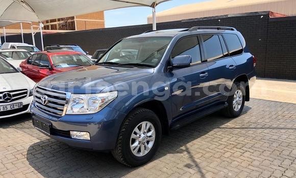Nunua Ilio tumika Toyota Land Cruiser Prado Blue Gari ndani ya Ezulwini nchini Hhohho Nunua Ilio tumika Toyota Land Cruiser Prado Blue Gari ndani ya Ezulwini nchini Hhohho
