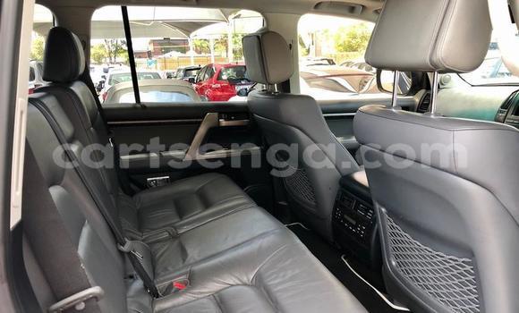 Nunua Ilio tumika Toyota Land Cruiser Prado Blue Gari ndani ya Ezulwini nchini Hhohho Nunua Ilio tumika Toyota Land Cruiser Prado Blue Gari ndani ya Ezulwini nchini Hhohho