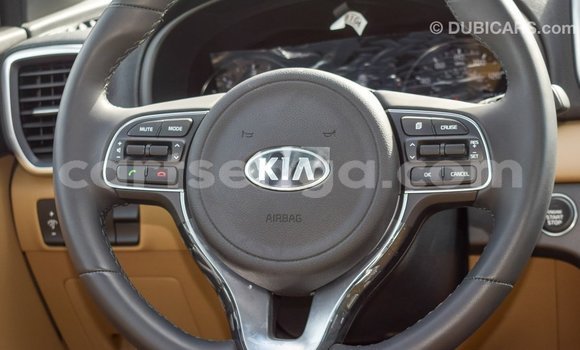 Acheter Import Voiture Kia Sportage Blanc à Import - Dubai, Hhohho Acheter Import Voiture Kia Sportage Blanc à Import - Dubai, Hhohho